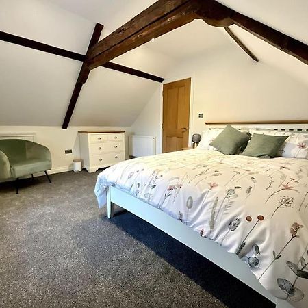 Apt D In Old Grade 2 Converted Farmhouse Market Weighton Kültér fotó